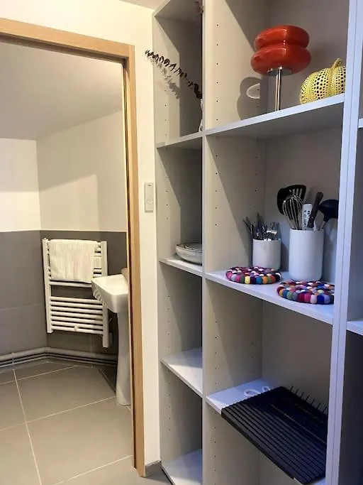 Modern Parisian Flat In Montparnasse Area Apartment 0*, Paris