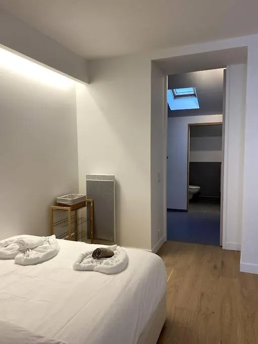 Modern Parisian Flat In Montparnasse Area Apartment 0*, Paris France